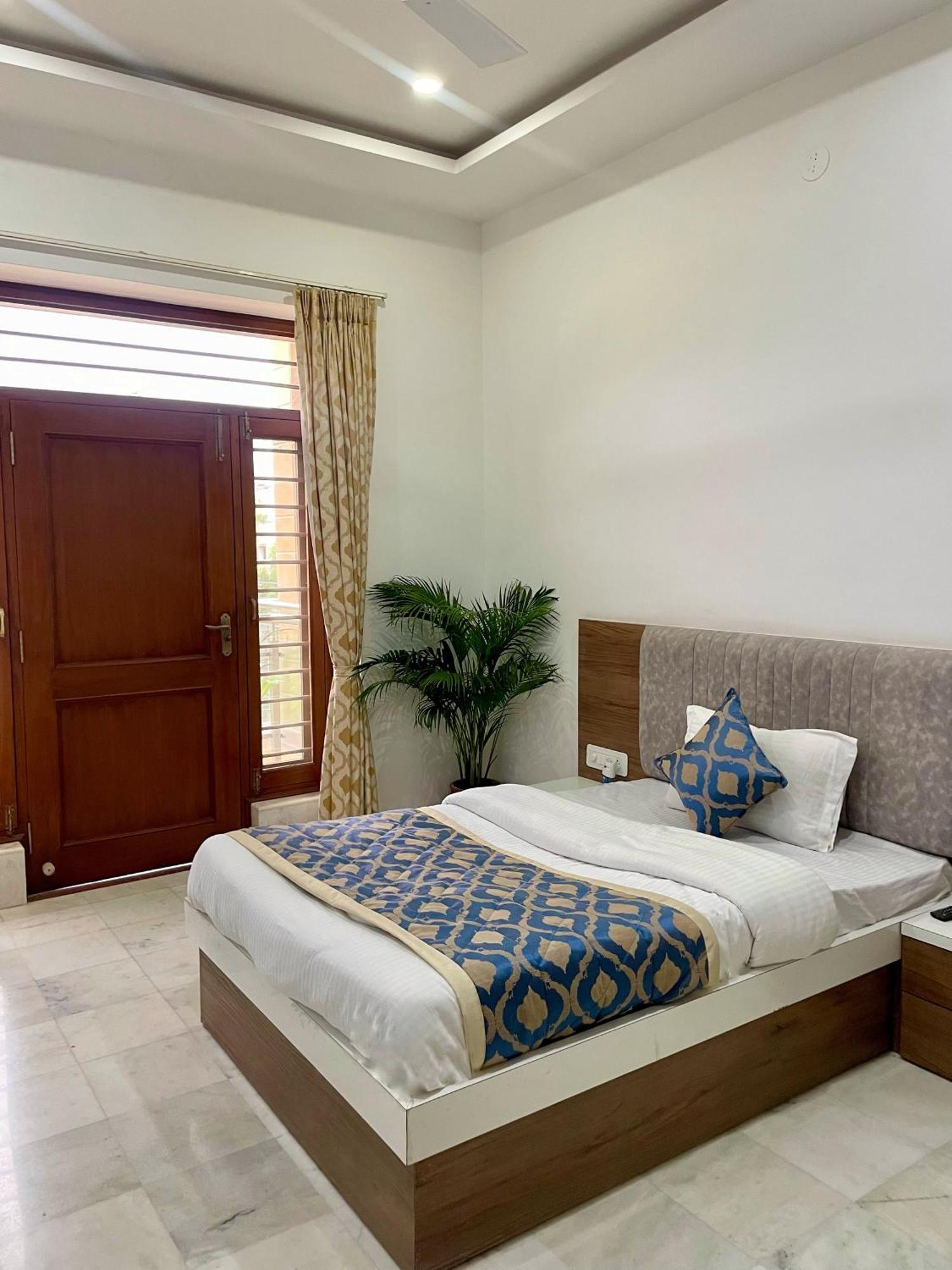 Karni Nivvas - Luxury Redefined Villa Udaipur Kültér fotó